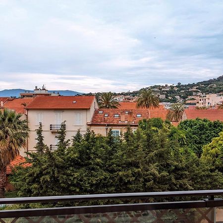 Cannes Cosy Holiday Home Bagian luar foto